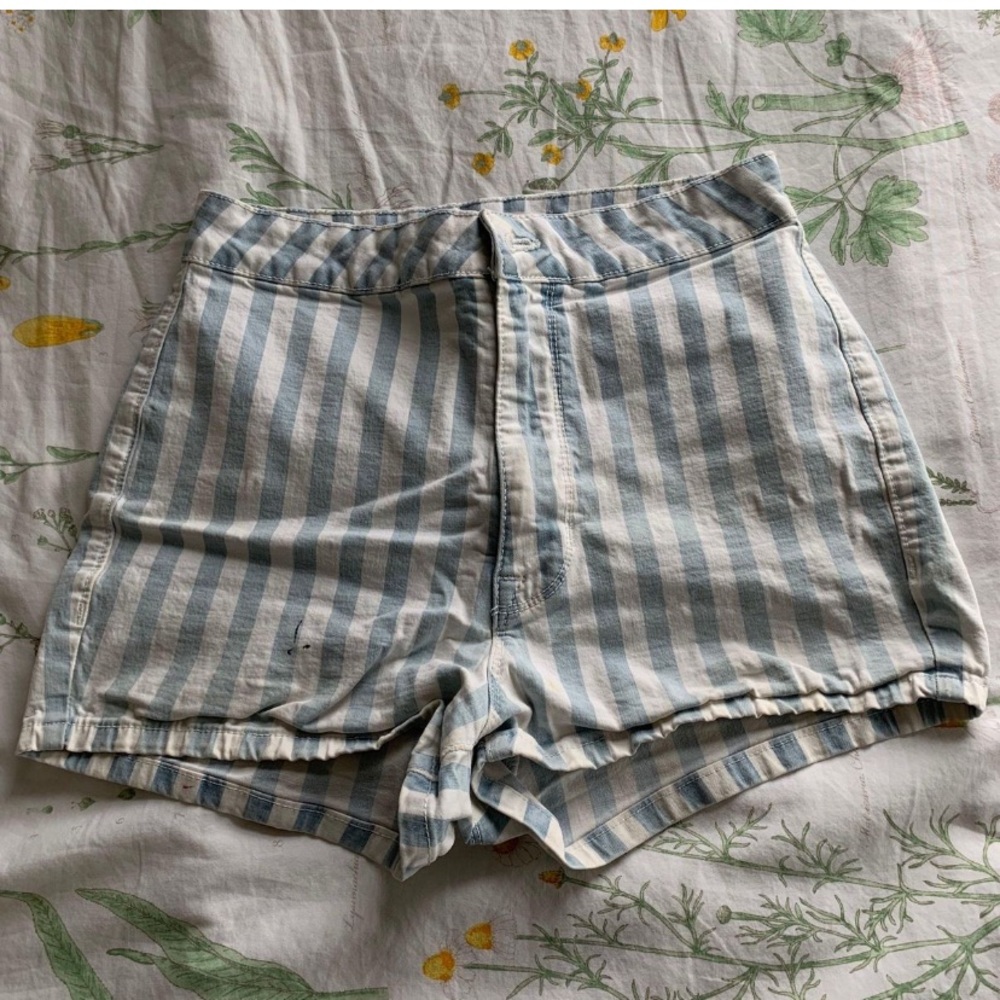 Bullhead shorts